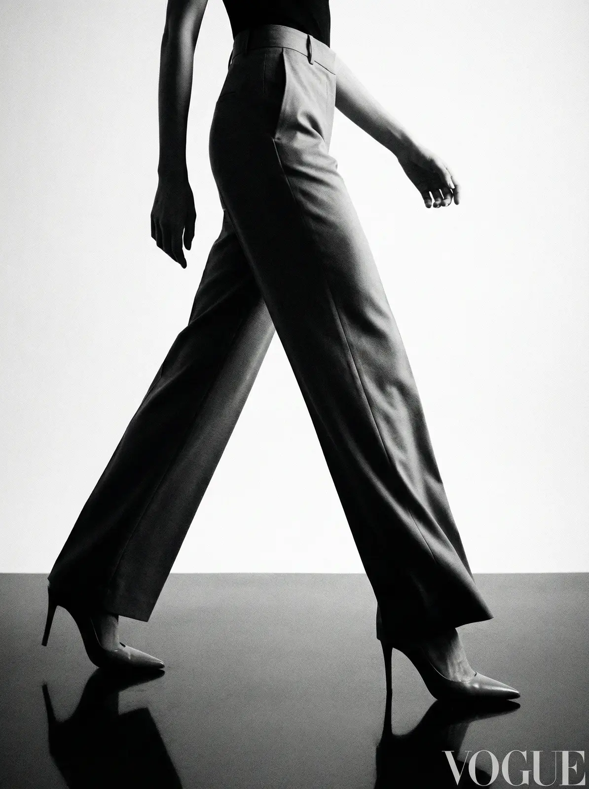 半岛在线体育网app T台大赛参赛作品 比例研究